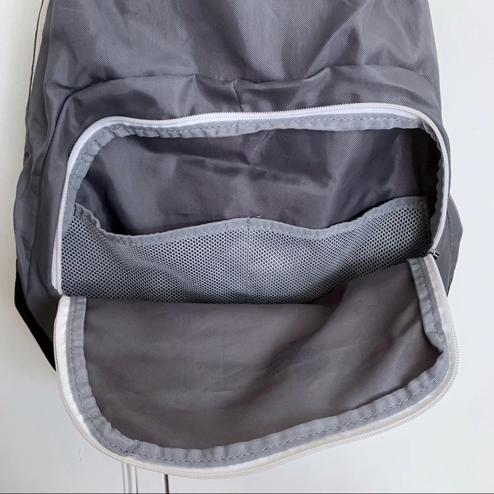 Under Armour Drawstring Bag Gym Gray White Workout Backpack Daypack School Y2K